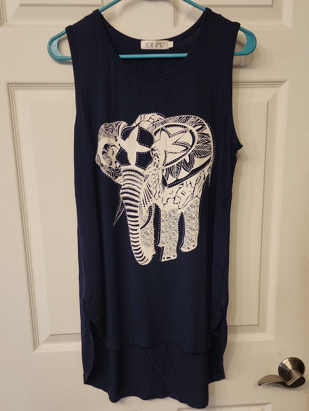 Navy Sleeveless Elephant Graphic Tank Top